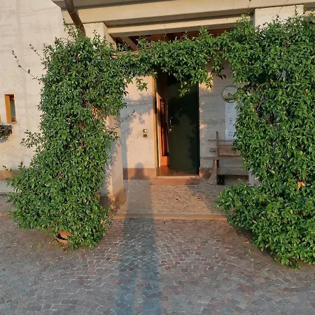 Locazione Turistica La Casetta